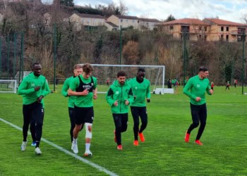 Lassana Traoré a fait ses débuts à l'entraînement avec l'AS Saint-Étienne - wiwsport