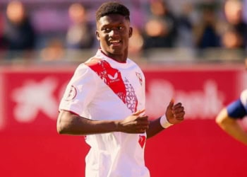 Bakary Sow (19 ans), attaquant du FC Séville, est convoqué pour la première fois avec les U20 du Sénégal, pour préparer la CAN. Pareil pour Bahmed Deuff, milieu du FC Nantes