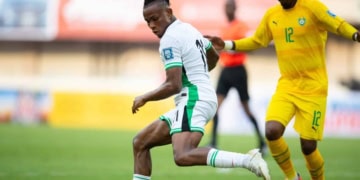 Qualifs Mondial 2026 : Tenu en échec par le Zimbabwe, le Nigeria laisse filer l'Afrique du Sud - wiwsport