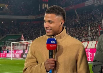 Cologne : Le beau retour d'Ismail Jakobs dans son ancien club, "il a sa place en Bundesliga" - wiwsport