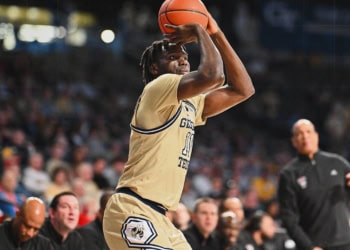 Baye Ndongo entre dans l’histoire de Georgia Tech avec un record inédit depuis près de cinq ans ! - wiwsport