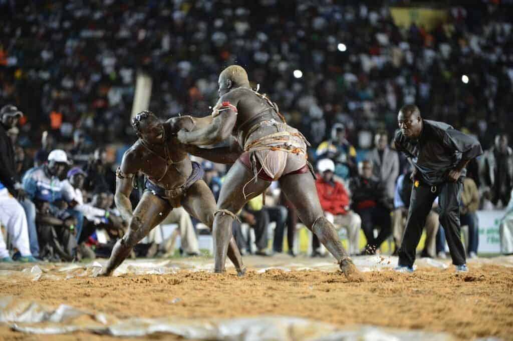 Balla Gaye 2, son avenir dans l’arène, Modou Lô clarifie « Je suis en stand-by, je préfère l’honneur à l’argent » ! - wiwsport Balla Gaye 2, son avenir dans l’arène, Modou Lô clarifie « Je suis en stand-by, je préfère l’honneur à l’argent » ! - wiwsport