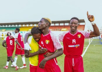(J16) Ligue 2 : Dakar Université Club enchaîne face à l’Étoile Lusitana, NGB n’y arrive plus - wiwsport