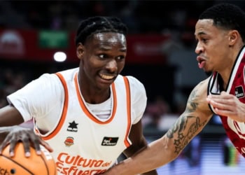 Liga ACB : Valence de Brancou Badio déroule face à Zaragoza et renoue avec la victoire - wiwsport