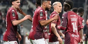 Ligue 2 : Metz s'impose contre Troyes et prend la première place, Idrissa Gueye passeur décisif - wiwsport