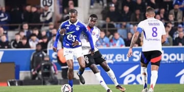 Ligue 1 : Moussa Niakhaté et l'OL prennent l'eau à Strasbourg - wiwsport