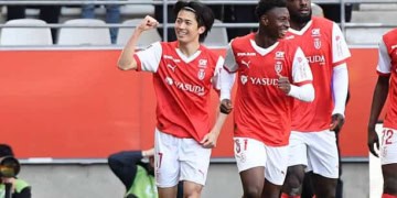 Ligue 1 : Porté par un grand Mamadou Diakhon, Reims de Yehvann Diouf se révolte contre l'OM et se relance - wiwsport