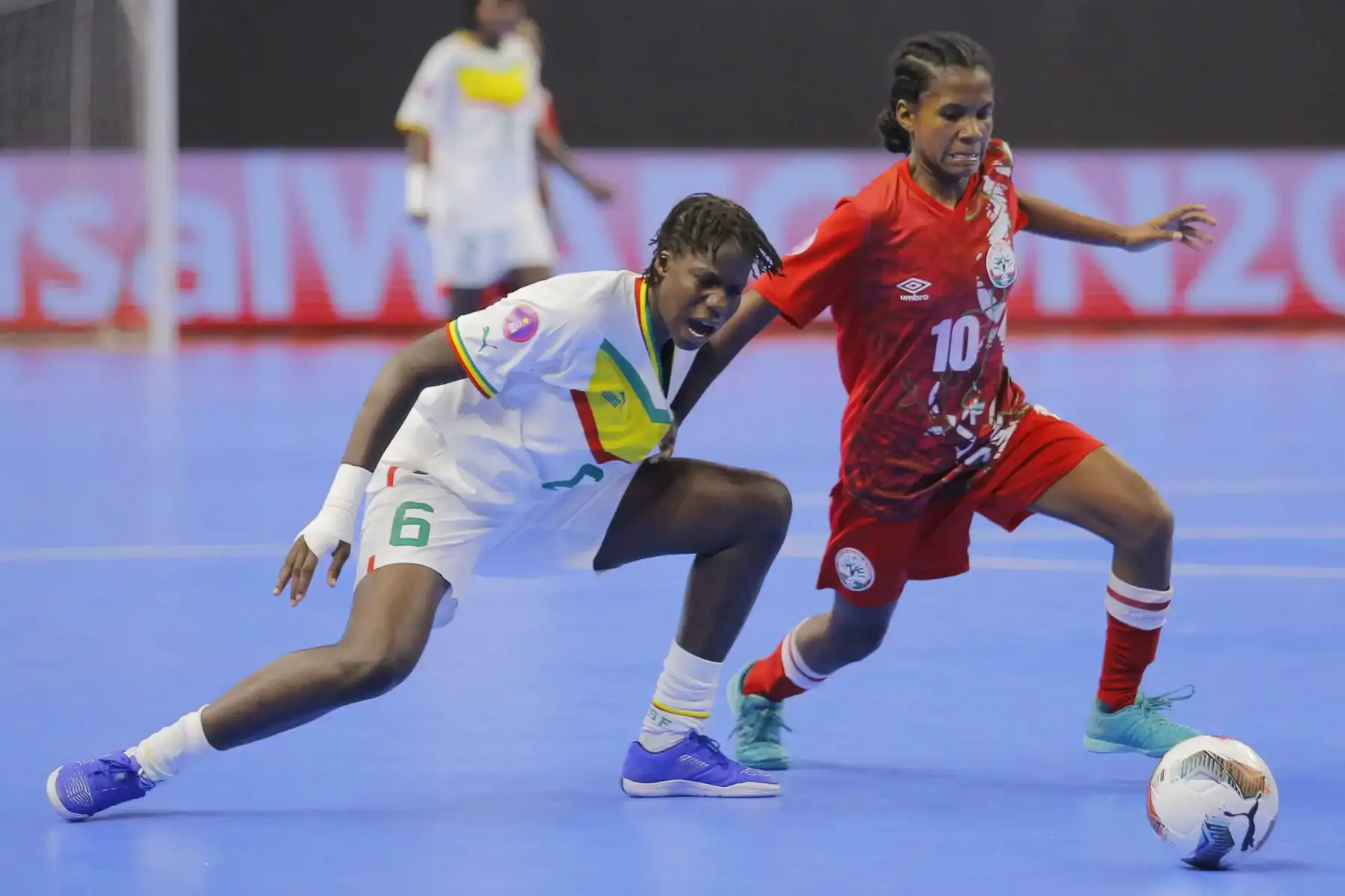 CAN Futsal Féminine : Suivez en direct le match Tanzanie v Sénégal - wiwsport CAN Futsal Féminine : Suivez en direct le match Tanzanie v Sénégal - wiwsport