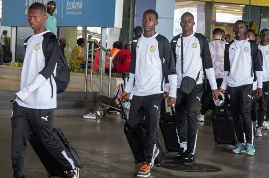 Championnats d’Afrique Scolaire (U15) : Des matchs de 40 minutes, 8 joueurs, prize-money, ce qu’il faut savoir avant l’entrée en lice du Sénégal ! - wiwsport Championnats d’Afrique Scolaire (U15) : Des matchs de 40 minutes, 8 joueurs, prize-money, ce qu’il faut savoir avant l’entrée en lice du Sénégal ! - wiwsport