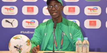 CAN U17 - Pape Ibrahima Faye (sélectionneur U17) : « On a su dérouler nos principes offensifs mais en deuxième mi-temps on n’a pas été bon techniquement » - wiwsport