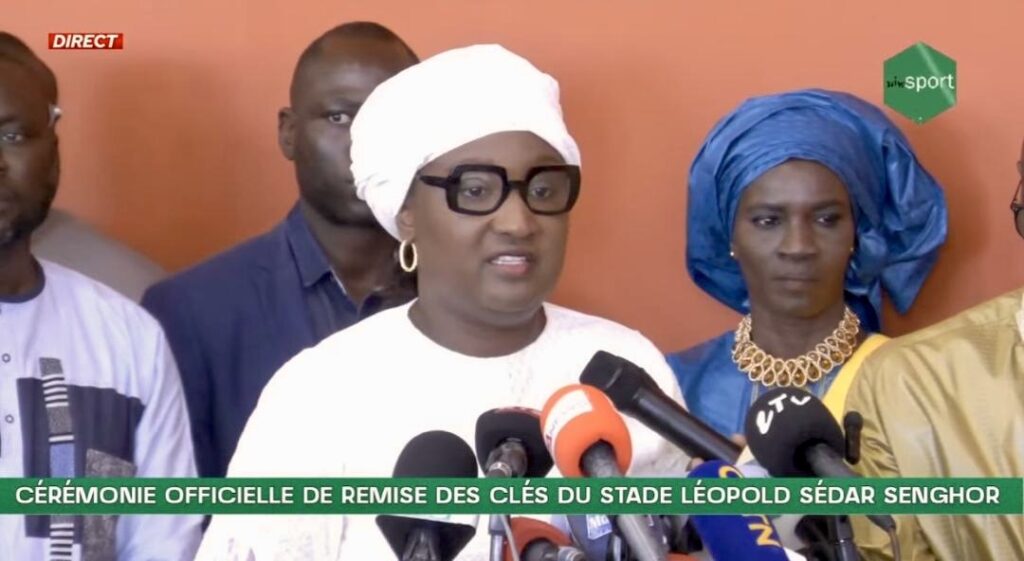 Infrastructure – Le stade Léopold Sédar Senghor réceptionné, mais pas encore opérationnel (ministre des sports) ! - wiwsport Infrastructure – Le stade Léopold Sédar Senghor réceptionné, mais pas encore opérationnel (ministre des sports) ! - wiwsport