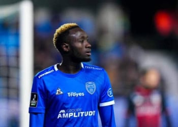 Ligue 2 : Mouhamed Diop, buteur, et Troyes enfoncent Clermont et se rapprochent du maintien - wiwsport