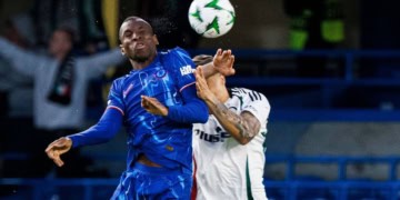 Conference League : Chelsea qualifié pour les demi-finales malgré sa défaite contre le Legia Varsovie - wiwsport