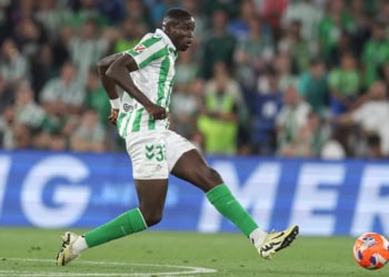 Mercato : Nobel Mendy va bien quitter le Real Betis pour le PSV Eindhoven - wiwsport