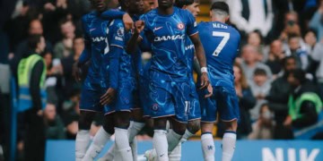 Premier League : Chelsea tape Liverpool et se rapproche de la Ligue des Champions - wiwsport