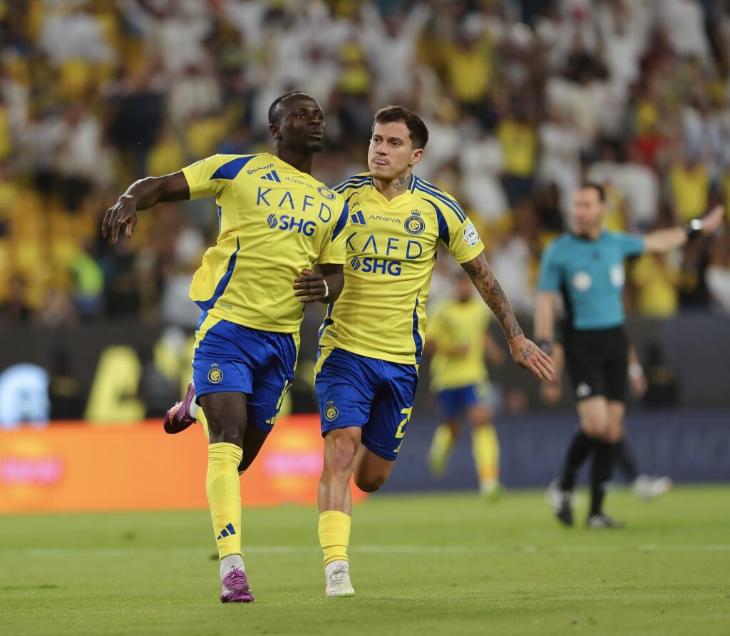 Saudi Pro League : Al-Nassr s'écroule contre Al-Ittihad malgré Sadio Mané - wiwsport Saudi Pro League : Al-Nassr s'écroule contre Al-Ittihad malgré Sadio Mané - wiwsport