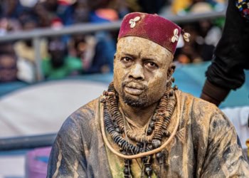 Lamb : Convoqué par le CNG, Zarco risque-t-il gros à un mois de son combat face à Sa Thiès ? - wiwsport