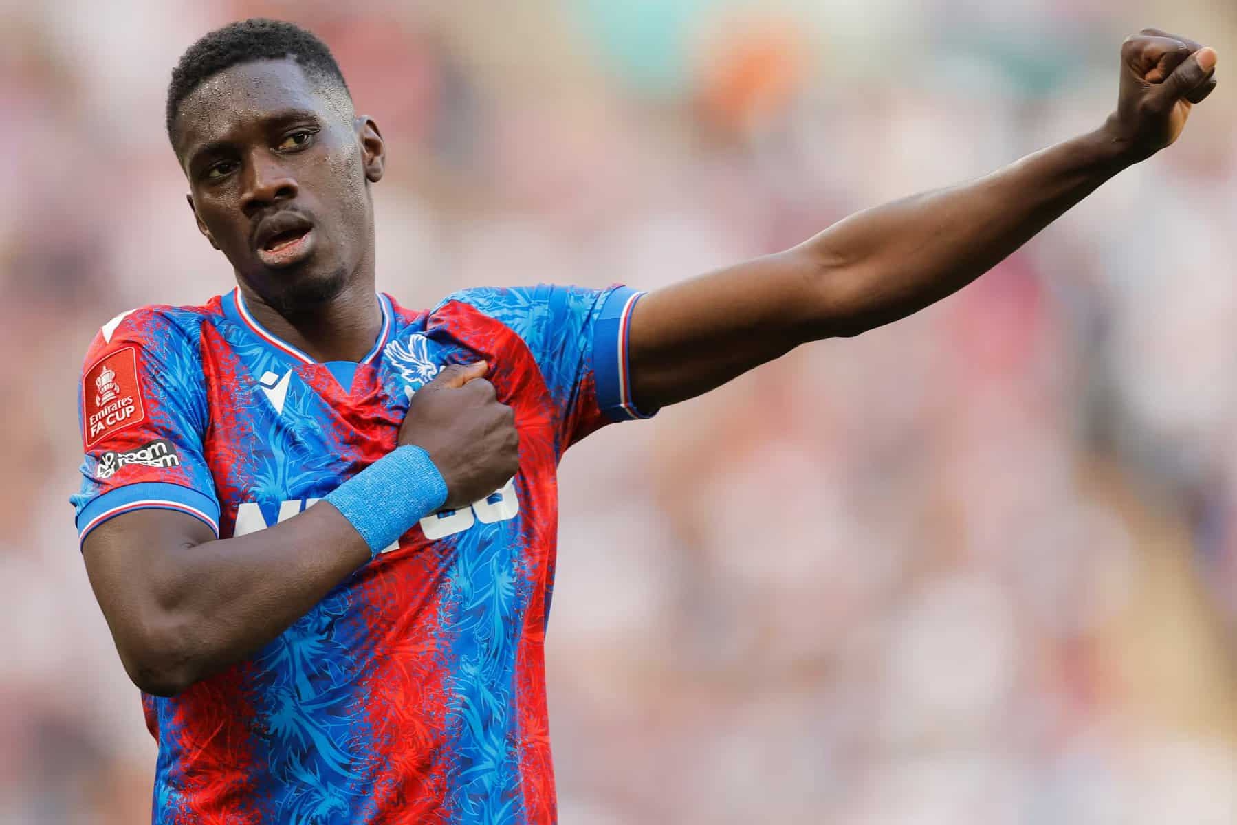 FA Cup : Ismaïla Sarr, le héros inattendu qui rêve de mener Crystal Palace vers son premier trophée - wiwsport FA Cup : Ismaïla Sarr, le héros inattendu qui rêve de mener Crystal Palace vers son premier trophée - wiwsport