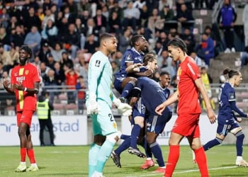 Ligue 2 : Le Paris FC de Moustapha Mbow et Lamine Gueye officiellement promu en Ligue 1 - wiwsport
