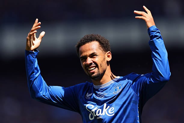 Premier League : L'ouverture du score d'Iliman Ndiaye pour Everton face à Southampton (vidéo) - wiwsport Premier League : L'ouverture du score d'Iliman Ndiaye pour Everton face à Southampton (vidéo) - wiwsport