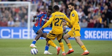 Premier League : Crystal Palace domine Wolverhampton, Ismaïla Sarr passeur décisif - wiwsport