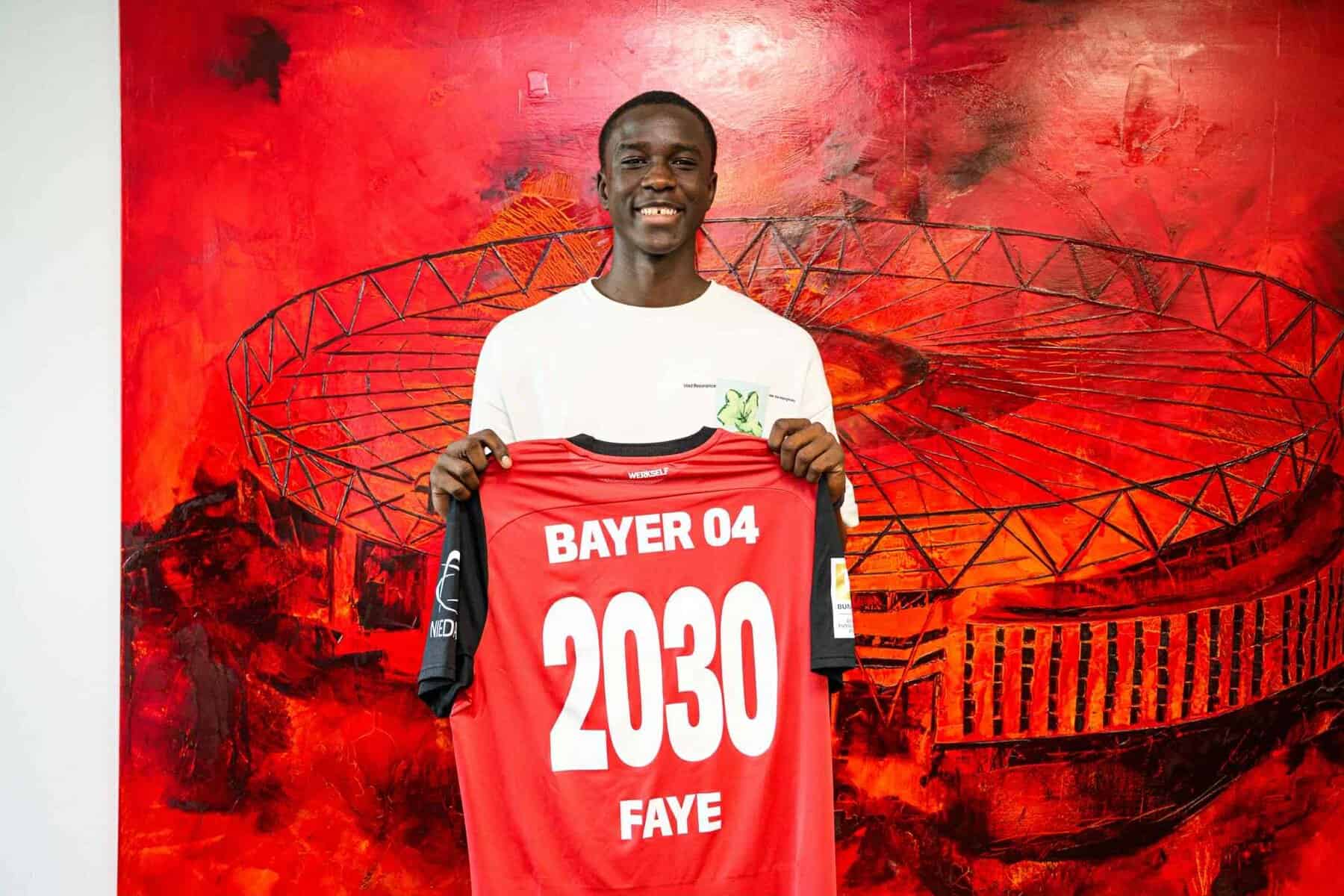 Mercato : Abdoulaye Faye s'engage officiellement avec le Bayer Leverkusen - wiwsport Mercato : Abdoulaye Faye s'engage officiellement avec le Bayer Leverkusen - wiwsport