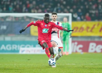 Dame GUEYE of Le Mans and Lucas BERALDO of Paris Saint Germain during the French Cup match between Le Mans and Paris Saint-Germain at Stade Marie-Marvingt on February 4, 2025 in Le Mans, France. (Photo by Daniel Derajinski/Icon Sport via Getty Images)