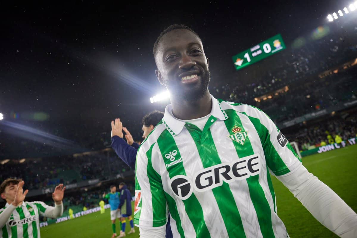 Mercato - « Je pars le cœur rempli de gratitude », le beau message d’adieu de Youssouf Sabaly au Real Betis - wiwsport