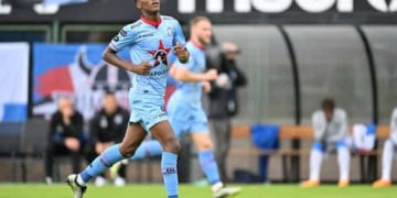 ROESELARE, BELGIUM - JULY 1: Pape Demba Diop of Zulte pictured in action during a friendly pre-season game ahead of the 2023 - 2024 Jupiler Pro League season between 1B team SV Zulte-Waregem and Club Brugge on July 1 , 2023 in Roeselare, Belgium. (Photo by Isosport/MB Media/Getty Images)