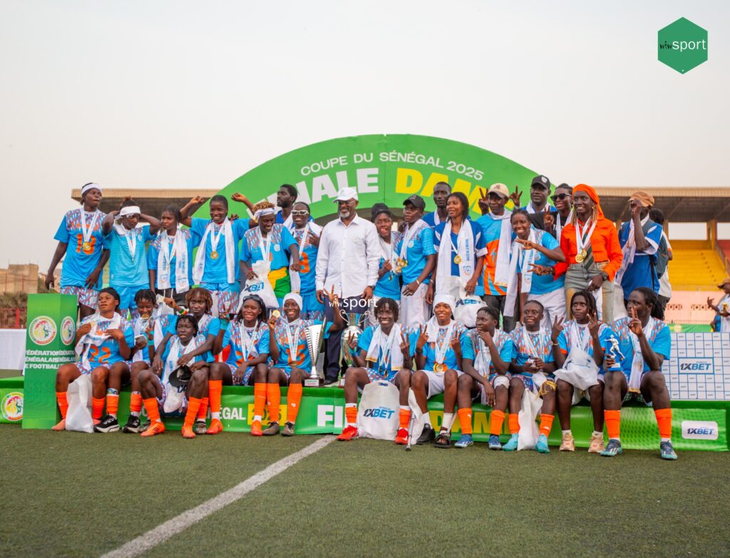 Foot féminin : Les Aigles de la Médina viennent à bout du Jappo Olympique de Guédiawaye et remportent leur cinquième Coupe du Sénégal - wiwsport Foot féminin : Les Aigles de la Médina viennent à bout du Jappo Olympique de Guédiawaye et remportent leur cinquième Coupe du Sénégal - wiwsport