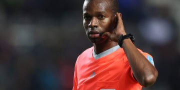 Coupe du Monde des Clubs : Le trio sénégalais Issa Sy - Djibril Camara - Nouha Bangoura au sifflet pour le match Bayern - Auckland City - wiwsport