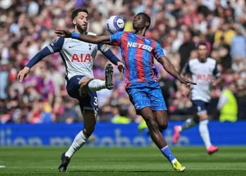 LONDON, ENGLAND - MAY 11: Rodrigo Bentancur of Tottenham Hotspur and Ismaila Sarr of Crystal Palace battle for possession during the Premier League match between Tottenham Hotspur FC and Crystal Palace FC at Tottenham Hotspur Stadium on May 11, 2025 in London, England. (Photo by Vince Mignott/MB Media/Getty Images)