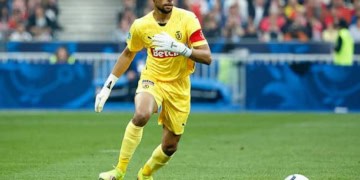 PARIS, FRANCE - MAY 24: Reims goalkeeper Yehvann Diouf during the French Cup Final between Paris Saint-Germain (PSG) and Stade de Reims at Stade de France on May 24, 2025 in Saint-Denis near Paris, France.  (Photo by Jean Catuffe/Getty Images)