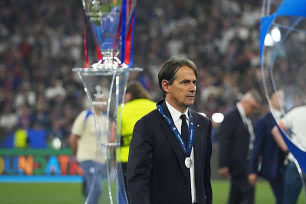 Foot : Simone Inzaghi, nouvel entraîneur d'Al-Hilal de Kalidou Koulibaly - wiwsport Foot : Simone Inzaghi, nouvel entraîneur d'Al-Hilal de Kalidou Koulibaly - wiwsport
