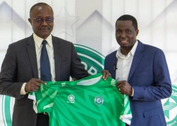 Trophée SICA FÔ : Cheikh Gueye nommé pour le trophée de meilleur entraîneur au Bénin - wiwsport