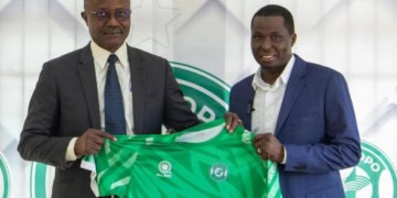 Trophée SICA FÔ : Cheikh Gueye nommé pour le trophée de meilleur entraîneur au Bénin - wiwsport