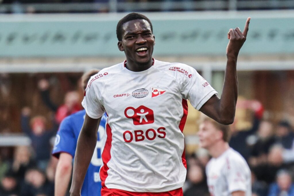 Mercato : Un club de MLS fonce sur Fallou Fall (Fredrikstad) - wiwsport Mercato : Un club de MLS fonce sur Fallou Fall (Fredrikstad) - wiwsport