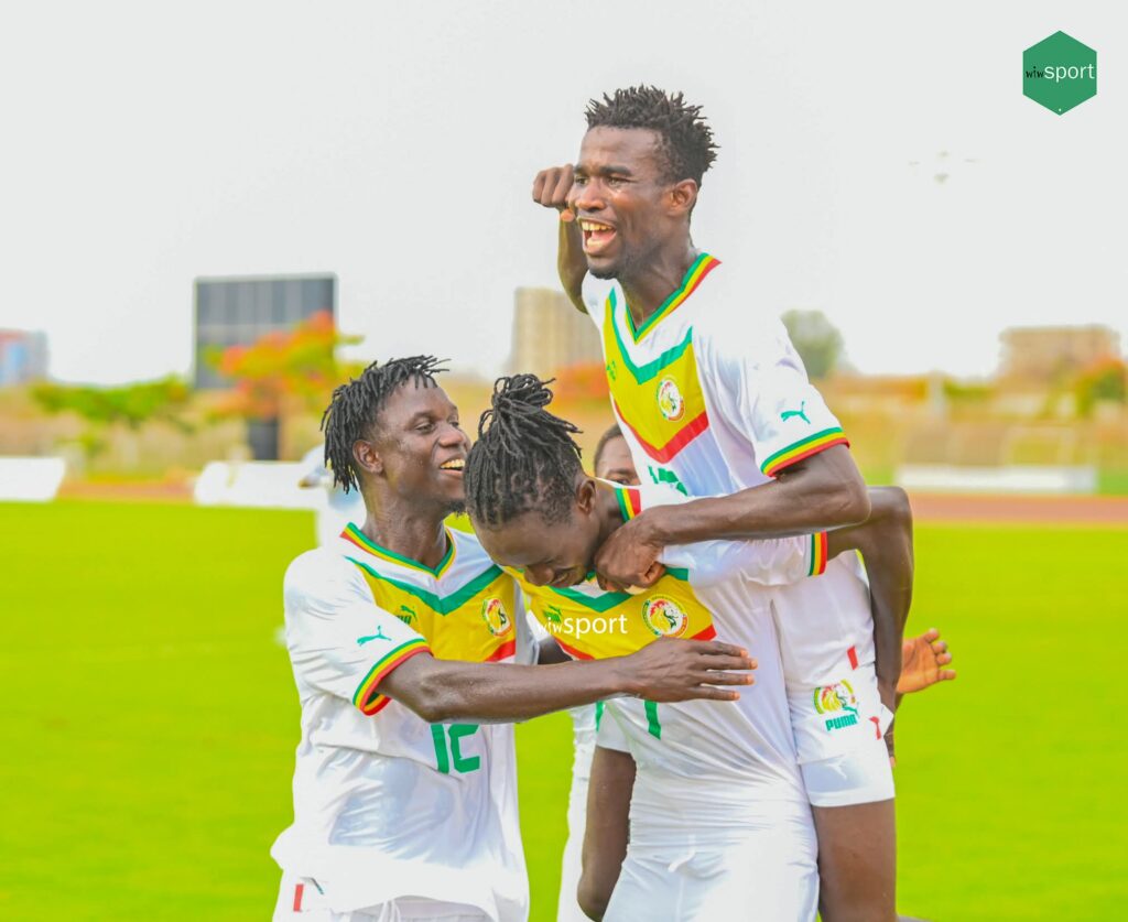 Préparation CHAN 2025 – Face à une Guinée solide, les Lions locaux signent un succès encourageant (1-0) - wiwsport Préparation CHAN 2025 – Face à une Guinée solide, les Lions locaux signent un succès encourageant (1-0) - wiwsport