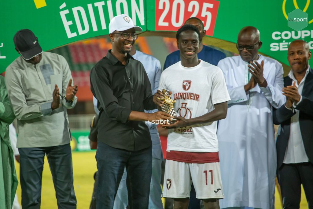 Mercato : Abdoulaye Agne Ba « confirme » son départ au FC Metz après avoir offert la Coupe du Sénégal à Génération Foot - wiwsport Mercato : Abdoulaye Agne Ba « confirme » son départ au FC Metz après avoir offert la Coupe du Sénégal à Génération Foot - wiwsport