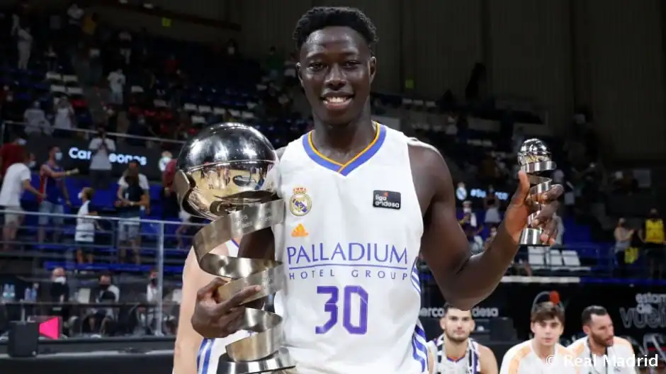 Basket : Natif de Guédiawaye et formé à Thiès, Eli John Ndiaye finalement appelé en équipe A d’Espagne - wiwsport
