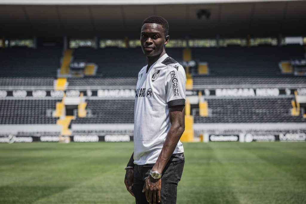 Mercato : Alioune Ndoye signe avec le Vitória Guimarães (officiel) - wiwsport