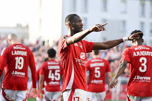 Mercato - Abdallah Sima au RC Lens jusqu'en 2029, accord total trouvé ! - wiwsport Abdallah SIMA of Brest celebrate after scores during the Ligue 1 McDonald's match between Brest and Monaco on April 5, 2025 at Stade Francis Le Ble in Brest, France. (Photo by Christophe Saidi/FEP/Icon Sport via Getty Images)