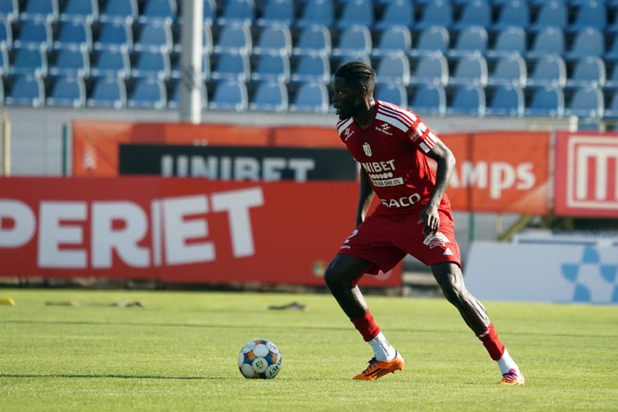 Mercato : Djibril Diaw rebondit au FC Botoșani en Roumanie - wiwsport Mercato : Djibril Diaw rebondit au FC Botoșani en Roumanie - wiwsport