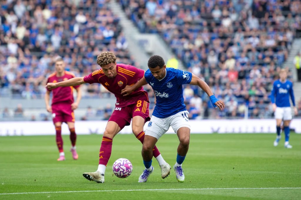 Amical : Pour son dernier match de préparation, le premier dans son nouveau stade, Everton battu par l'AS Roma - wiwsport