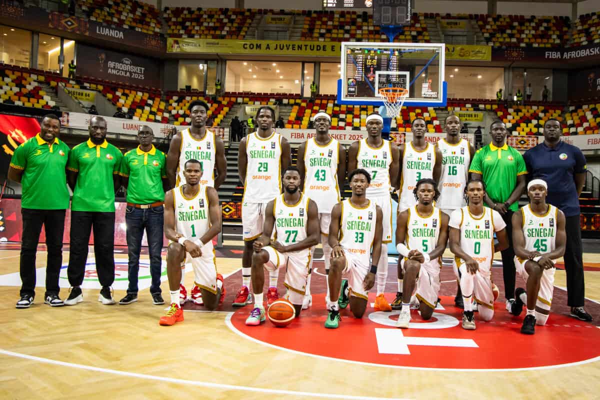 AfroBasket 2025 – Sénégal vs Ouganda : les Lions réussissent leur entrée (88-53) - wiwsport AfroBasket 2025 – Sénégal vs Ouganda : les Lions réussissent leur entrée (88-53) - wiwsport