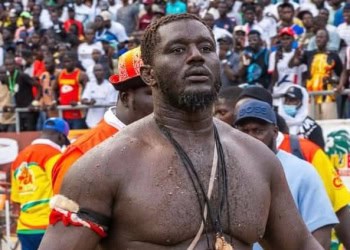 Coach Lamine (école de lutte Balla Gaye) : « Pour le moment Balla Gaye est plus préoccupé par sa santé que par autre chose mais il n’arrête pas sa carrière » - wiwsport