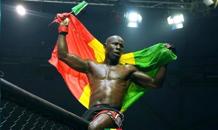 MMA : (vidéo) La victoire de Gasmire Diatta contre André Mukisi pour le titre intérimaire des Poids plumes - wiwsport