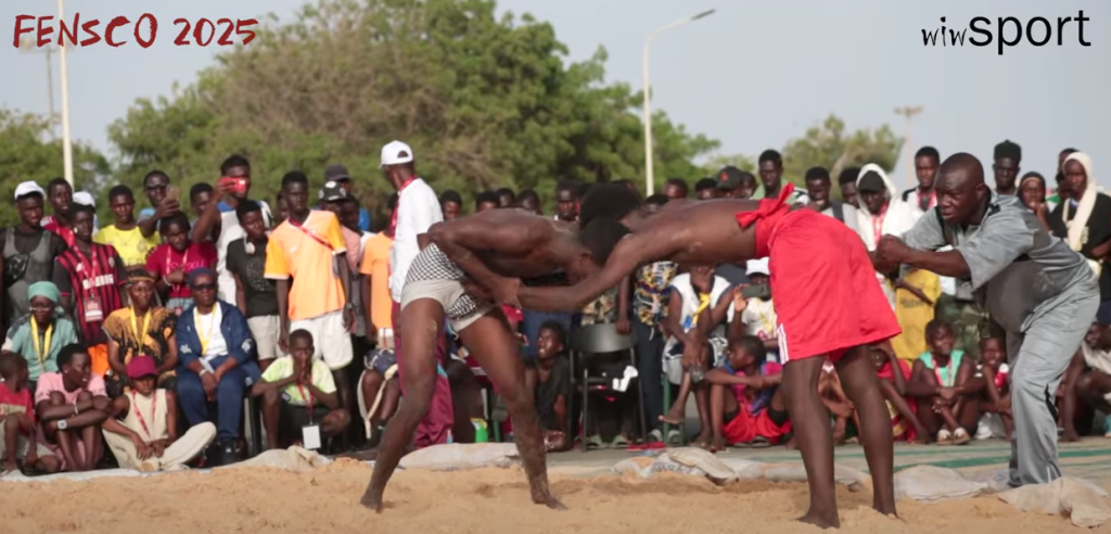 FENSCO 2025 – Lutte : Fatick triomphe, revivez les temps forts (Vidéo) - wiwsport FENSCO 2025 – Lutte : Fatick triomphe, revivez les temps forts (Vidéo) - wiwsport