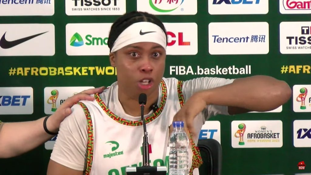 AfroBasket 2025 - Les larmes de Cierra Dillard en conférence ce presse : « Je n'abandonnerai jamais le Sénégal » - wiwsport AfroBasket 2025 - Les larmes de Cierra Dillard en conférence ce presse : « Je n'abandonnerai jamais le Sénégal » - wiwsport