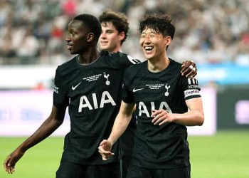 Tottenham : « Une véritable source d'inspiration pour moi », Le joli message d'adieu de Pape Matar Sarr à Heung-min Son, qui quitte les Spurs - wiwsport